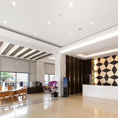 โฮย่า รีสอร์ต โฮเต็ล Hotel Taitung ภายนอก รูปภาพ