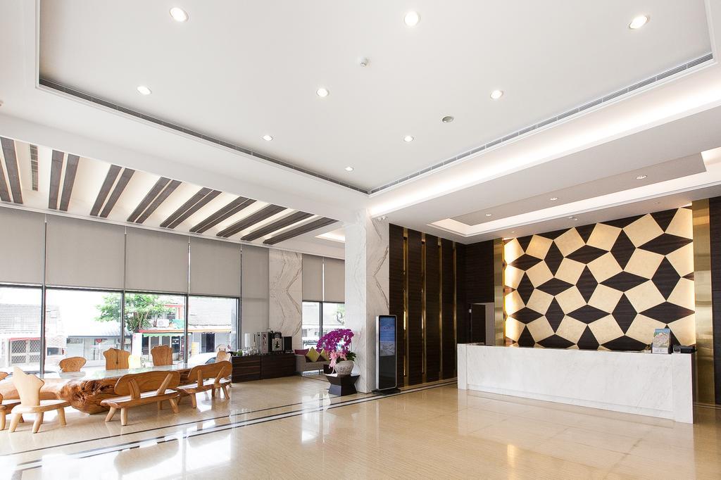 โฮย่า รีสอร์ต โฮเต็ล Hotel Taitung ภายนอก รูปภาพ